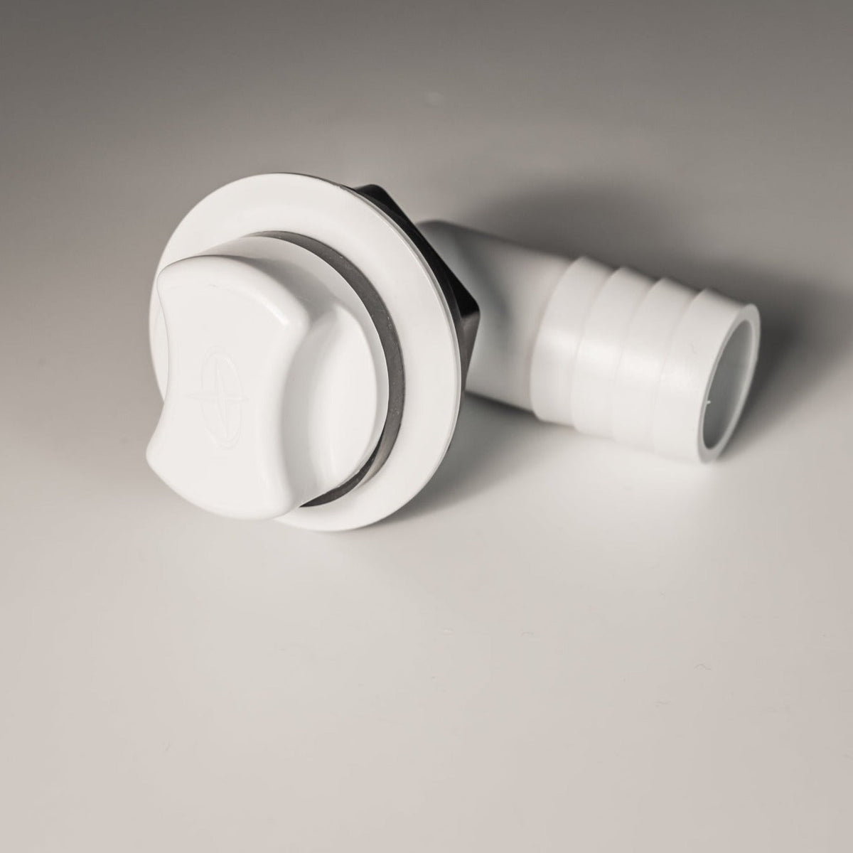Cooler Drain, 1", Short Body, 90 Deg, w/ Plug